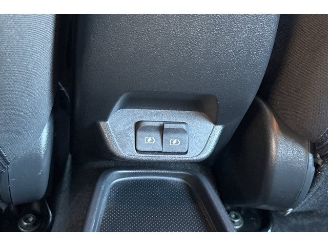 2025 Nissan Leaf S