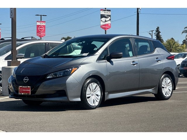 2025 Nissan Leaf S