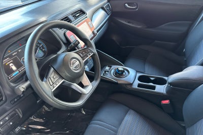 2025 Nissan Leaf S