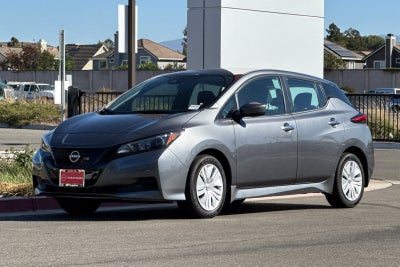 2025 Nissan Leaf S