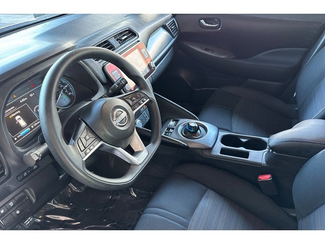 2025 Nissan Leaf S