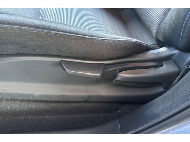 2025 Nissan Leaf S