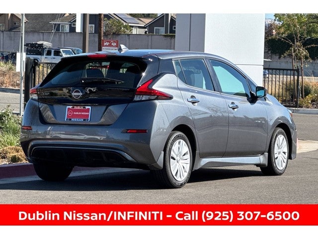 2025 Nissan Leaf S