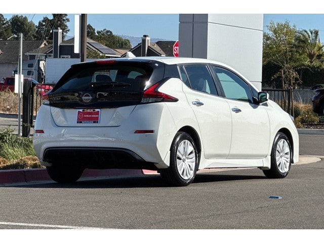 2025 Nissan Leaf S