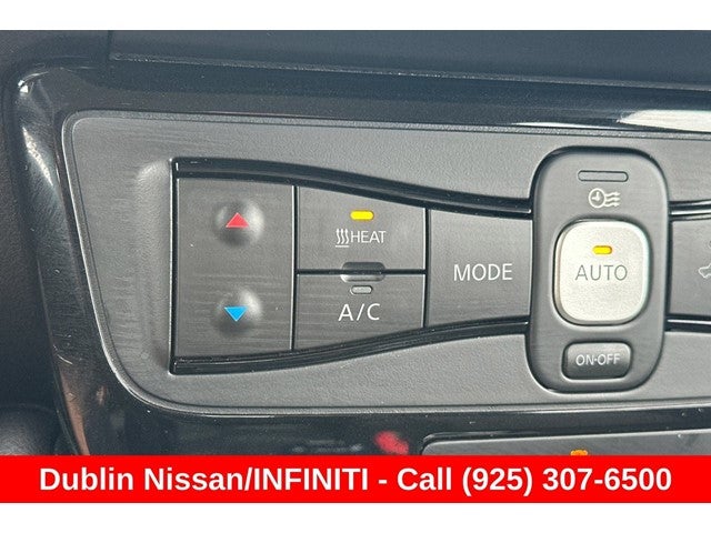 2025 Nissan Leaf SV Plus