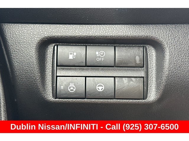 2025 Nissan Leaf SV Plus