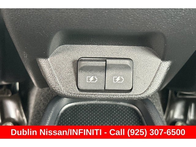 2025 Nissan Leaf SV Plus