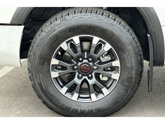 2024 Nissan Titan PRO-4X