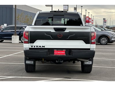 2024 Nissan Titan PRO-4X