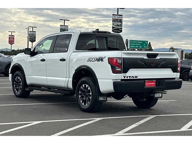 2024 Nissan Titan PRO-4X