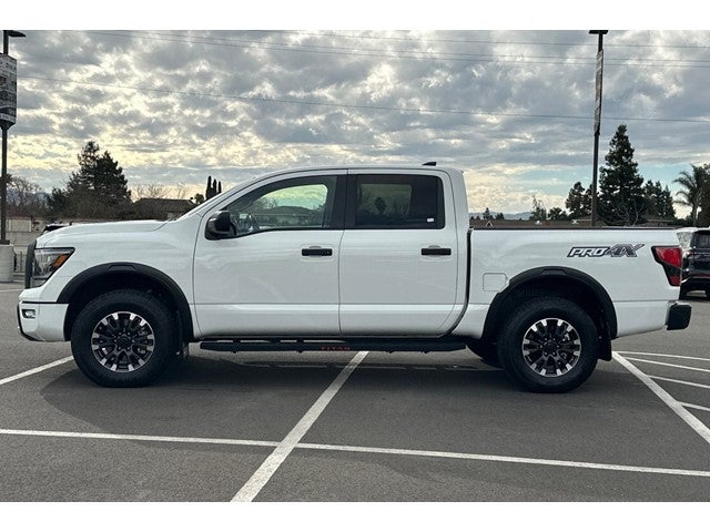 2024 Nissan Titan PRO-4X
