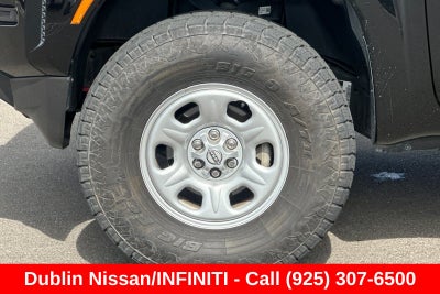 2022 Nissan Frontier S