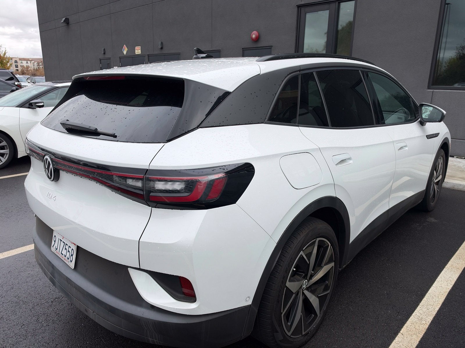 2023 Volkswagen ID.4 Pro