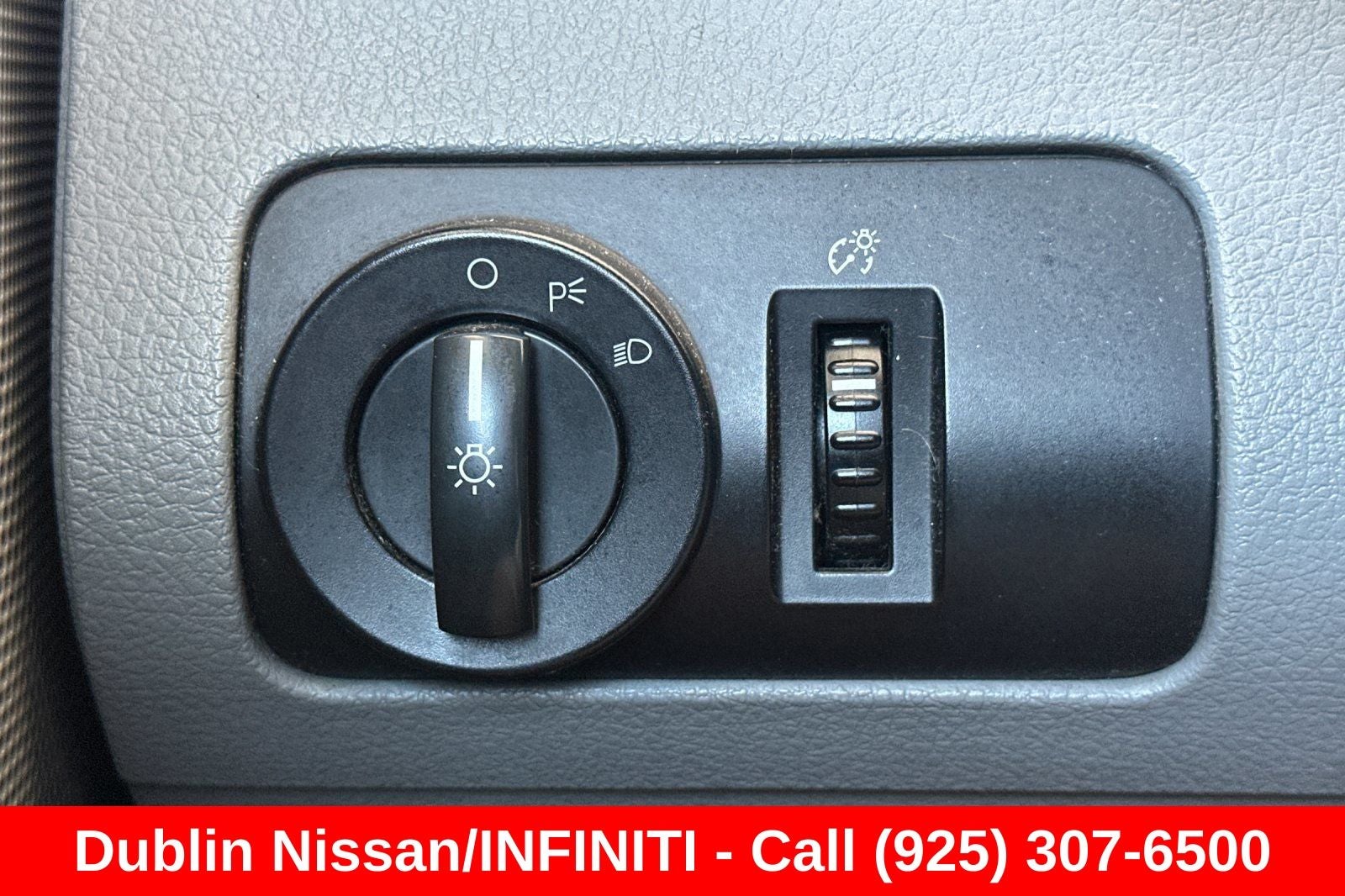 2006 Ford Mustang V6