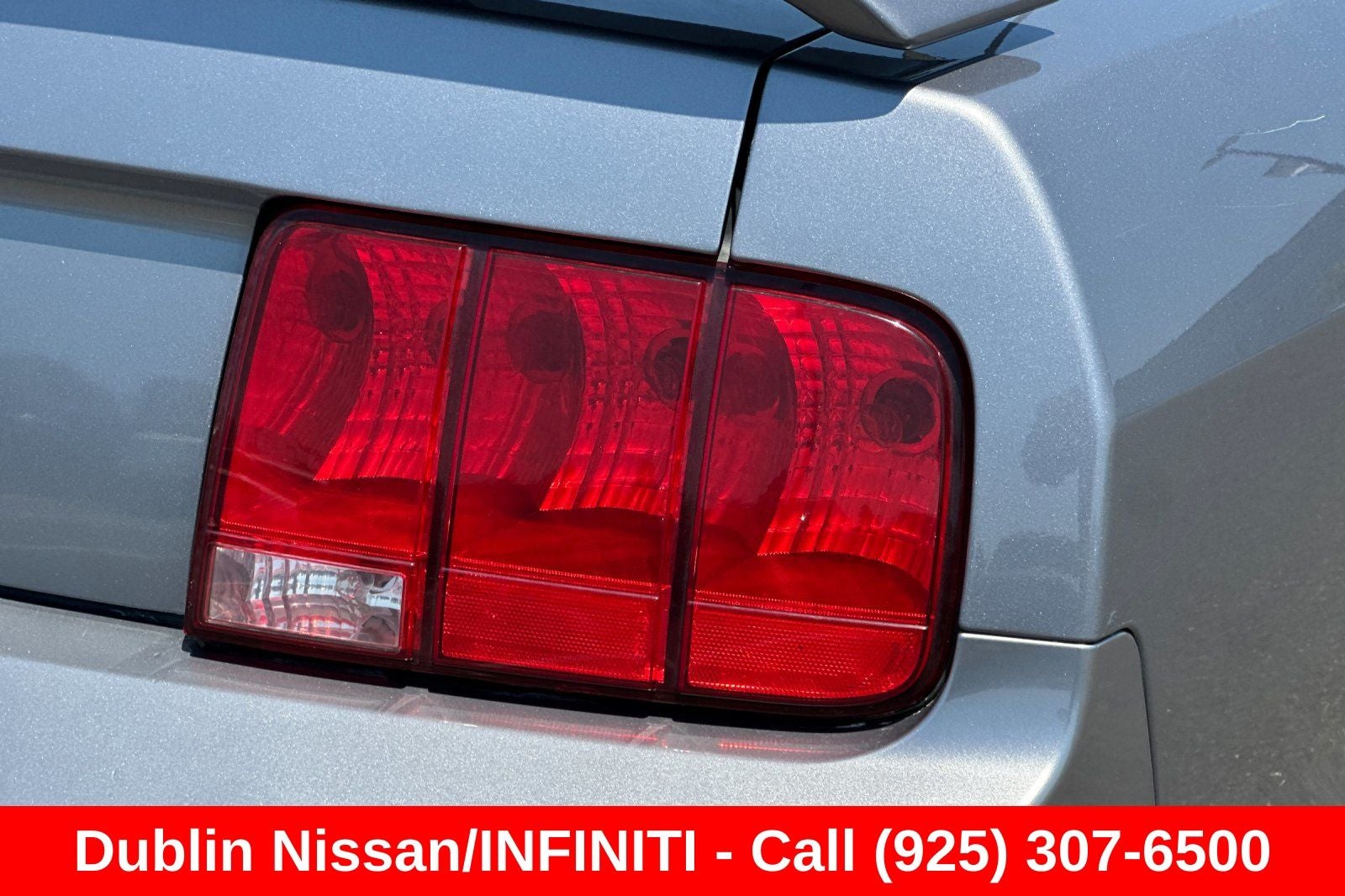 2006 Ford Mustang V6