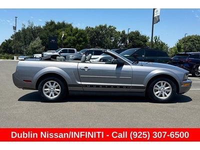 2006 Ford Mustang V6