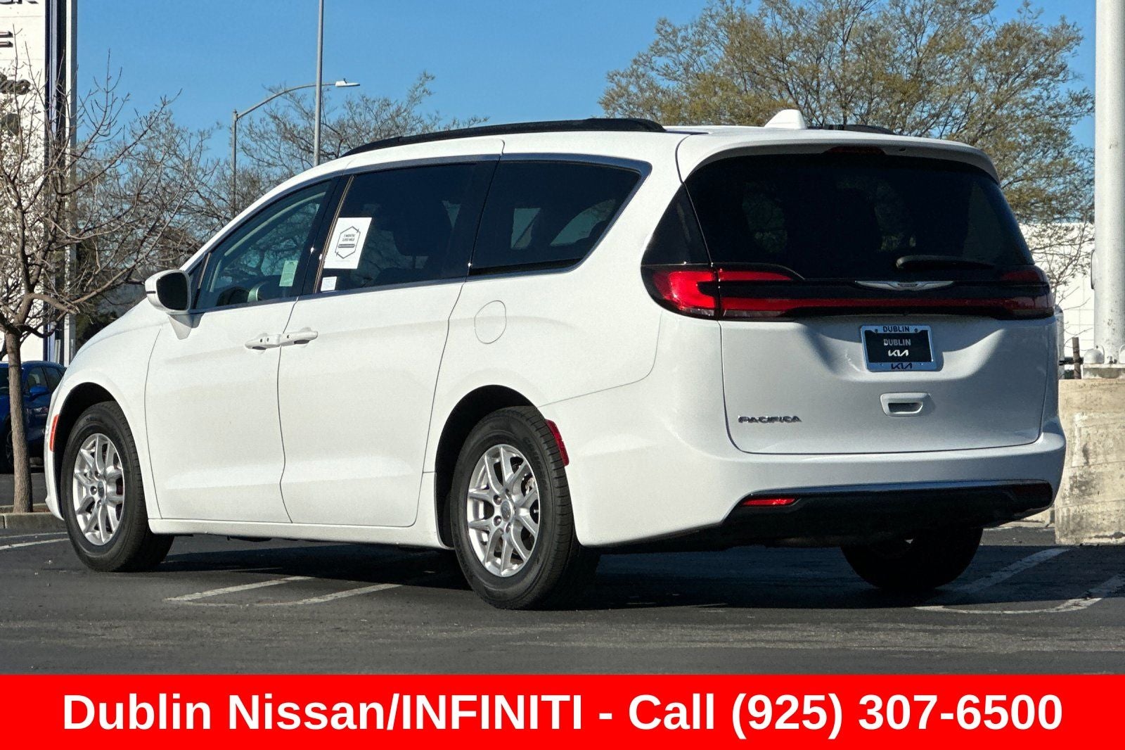 2022 Chrysler Pacifica Touring L