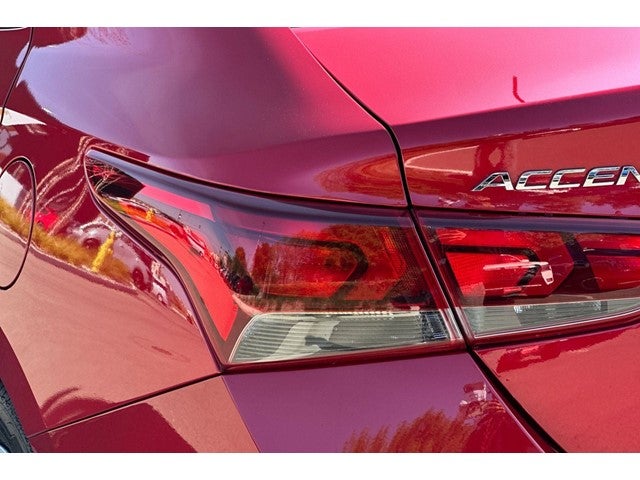 2022 Hyundai Accent SE