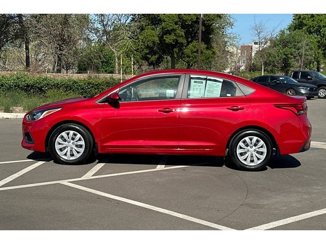 2022 Hyundai Accent SE