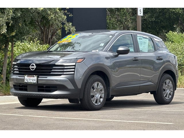2025 Nissan Kicks S