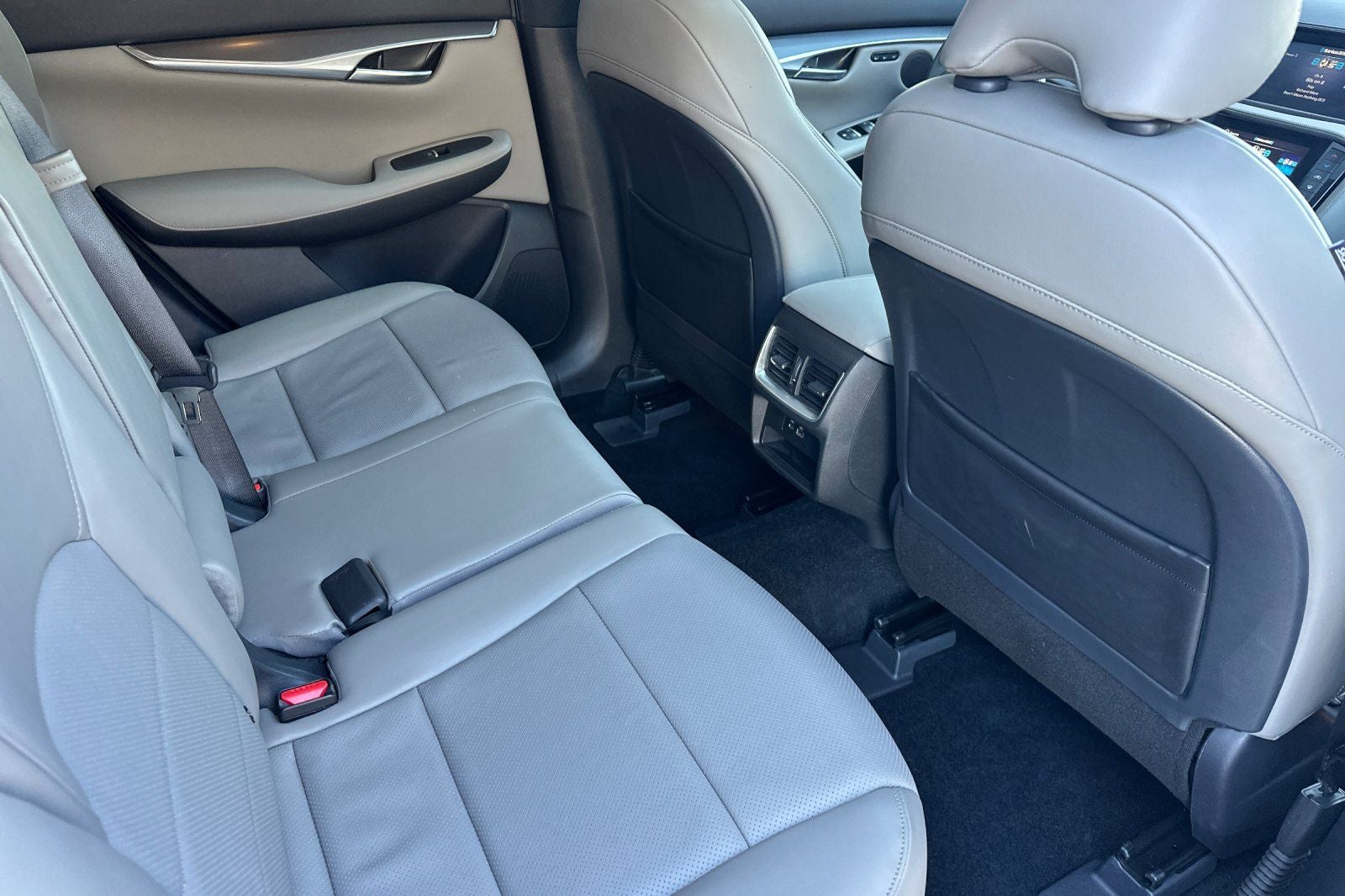 2025 INFINITI QX50 LUXE AWD