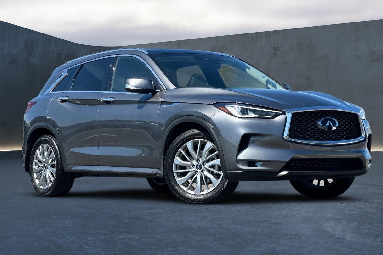 2025 INFINITI QX50 LUXE AWD
