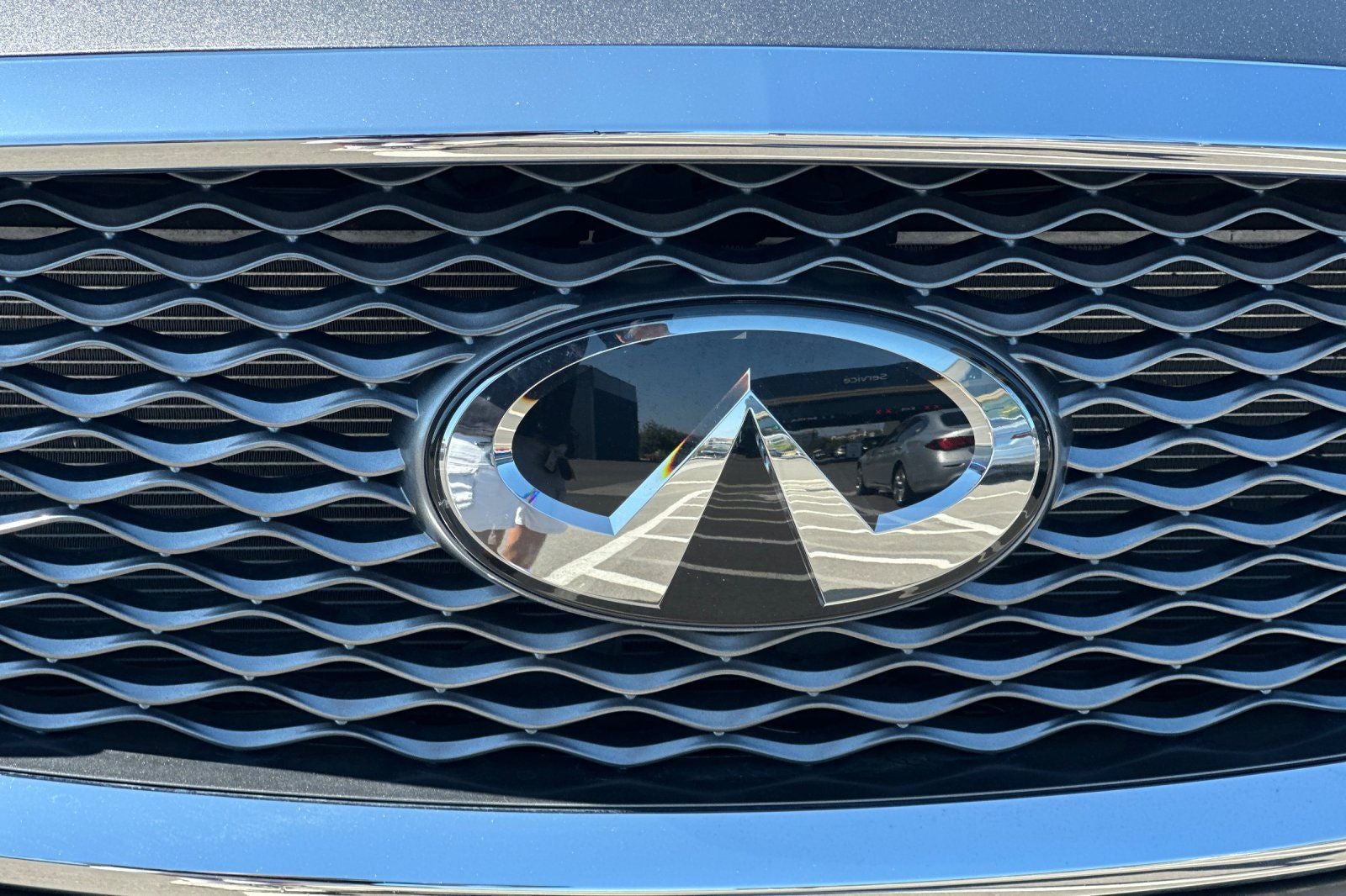 2025 INFINITI QX50 LUXE AWD