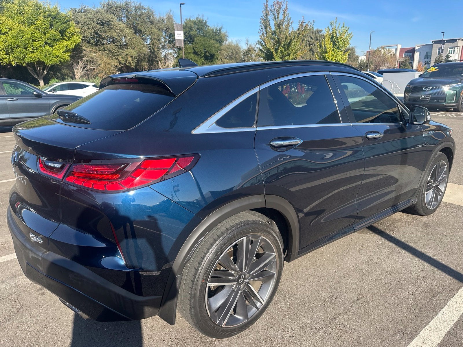 2023 INFINITI QX55 LUXE