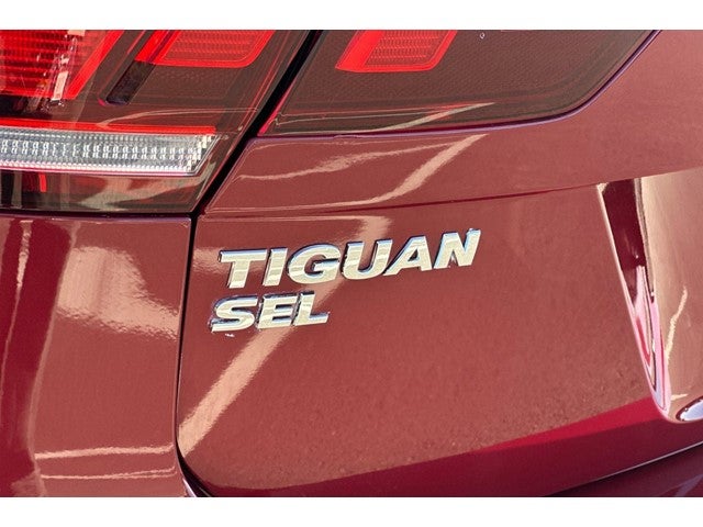 2019 Volkswagen Tiguan 2.0T SEL R-Line