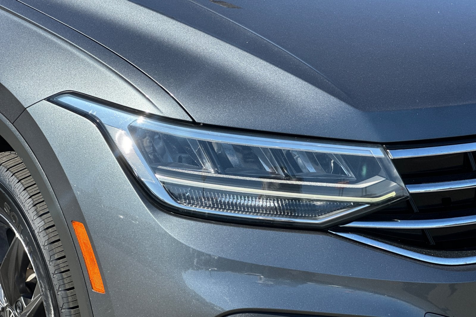 2023 Volkswagen Tiguan 2.0T SE