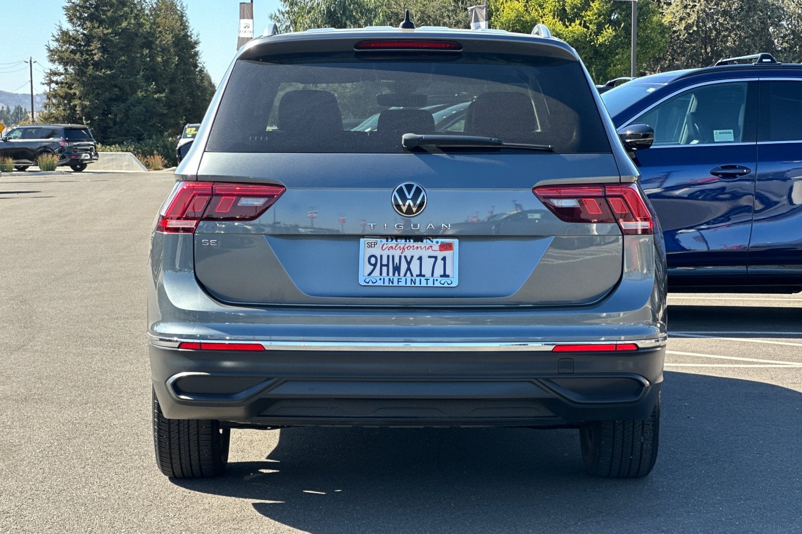 2023 Volkswagen Tiguan 2.0T SE