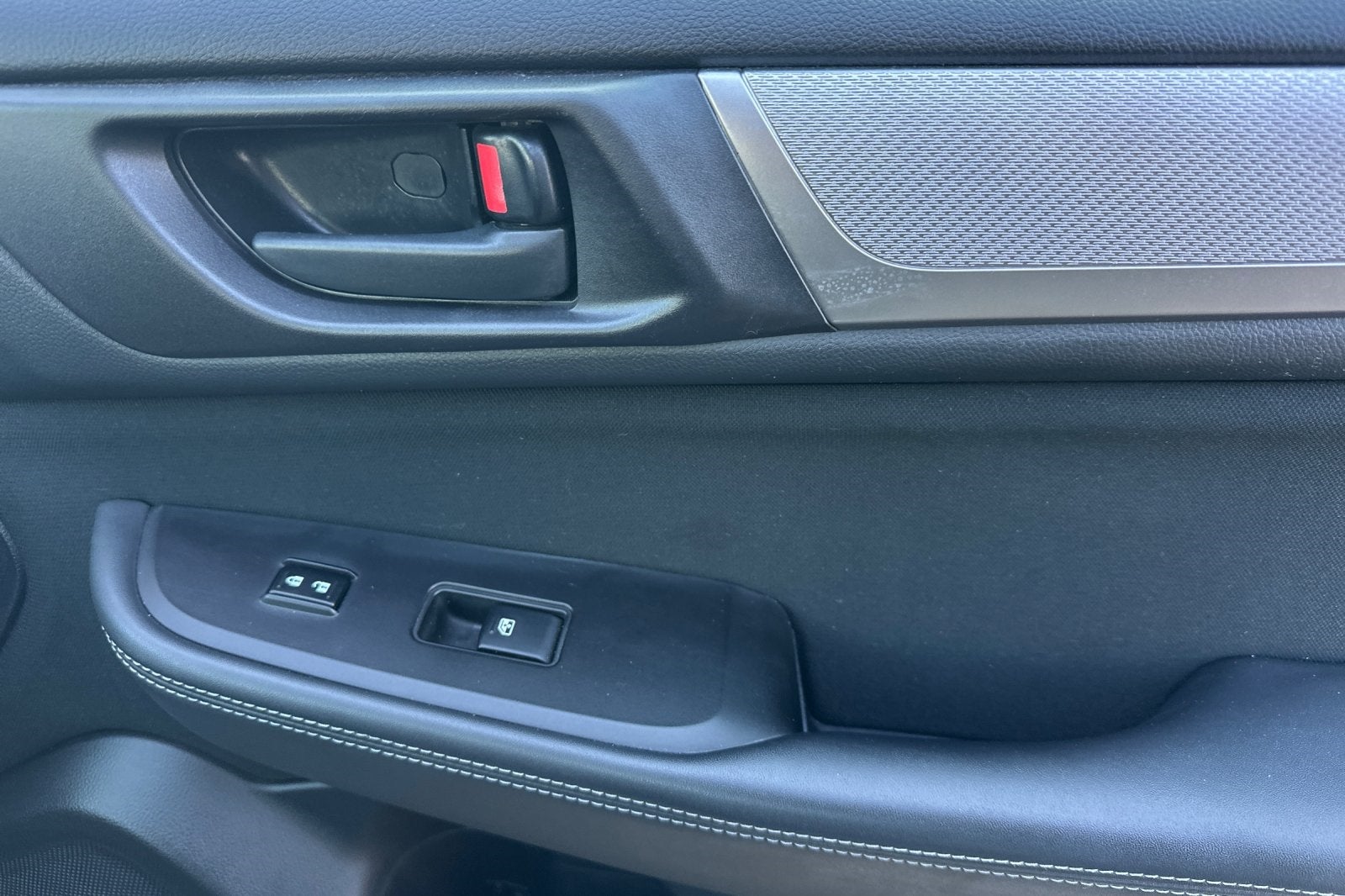 2015 Subaru Outback 2.5i