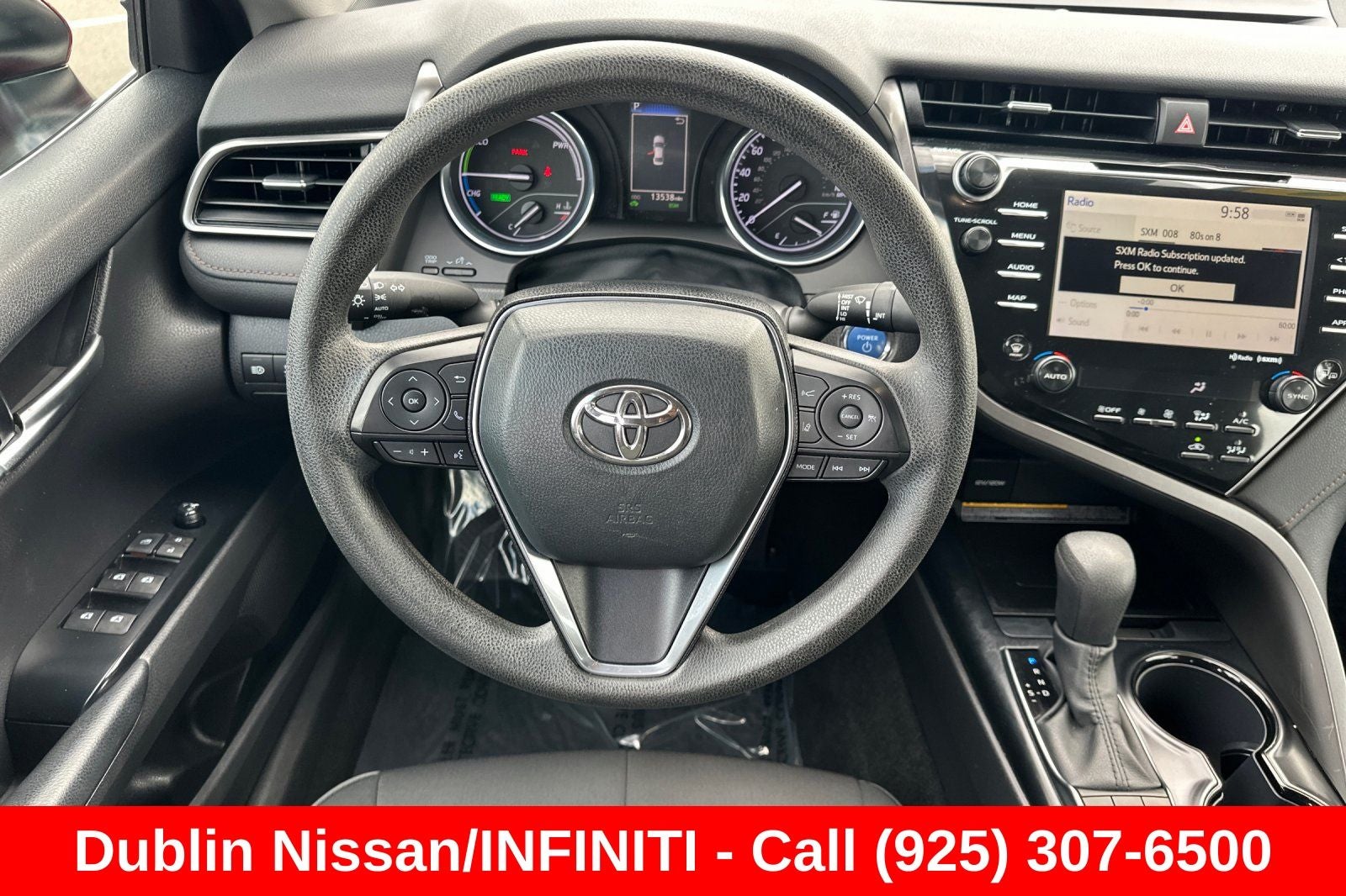 2020 Toyota Camry Hybrid LE