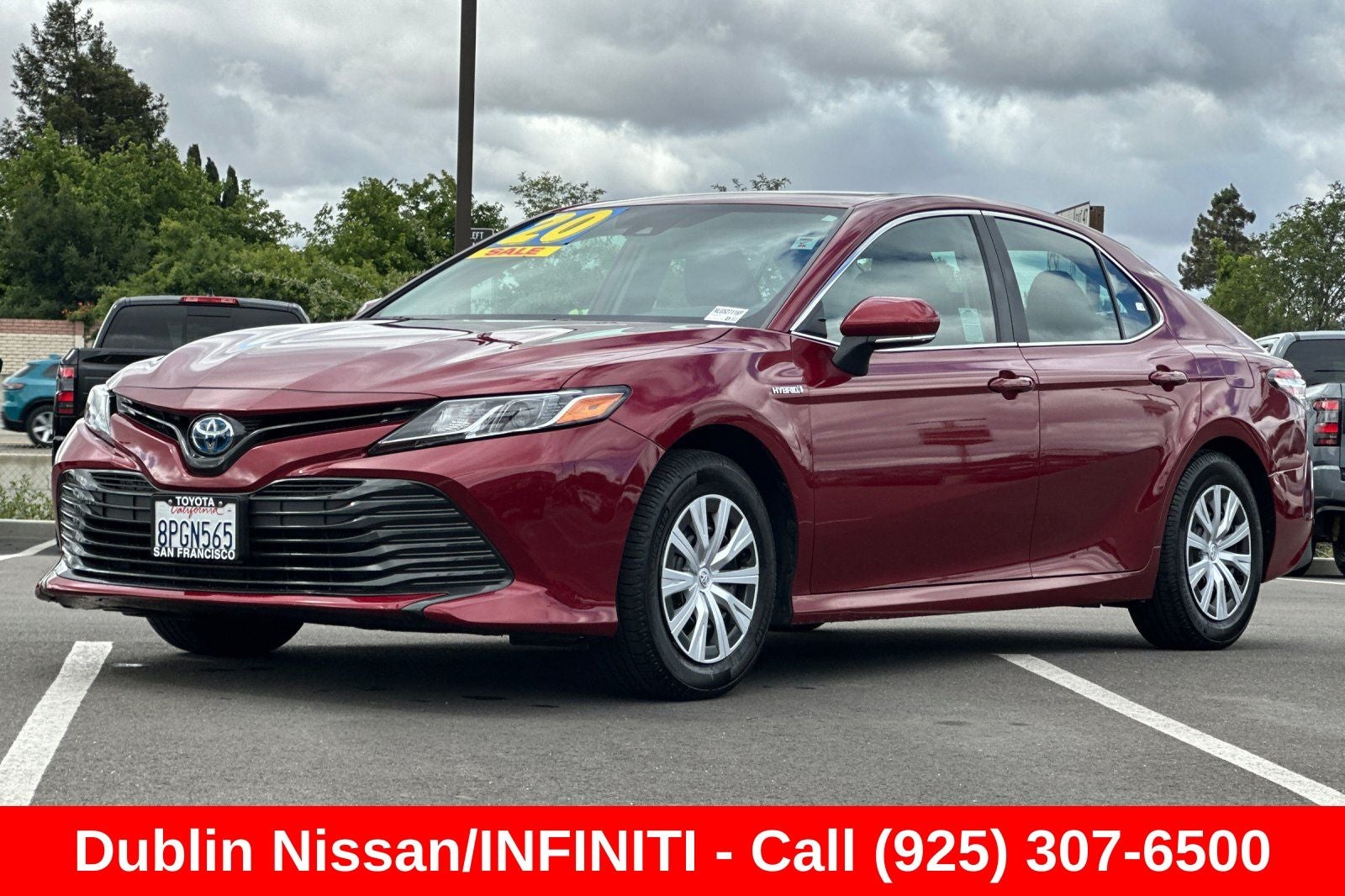 2020 Toyota Camry Hybrid LE