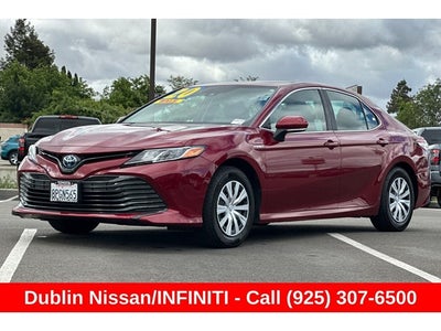 2020 Toyota Camry Hybrid LE