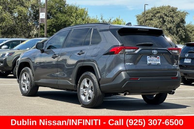 2022 Toyota RAV4 Hybrid LE