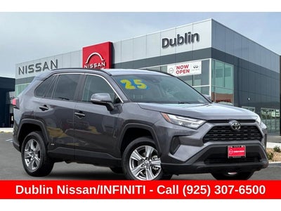 2025 Toyota RAV4 Hybrid XLE