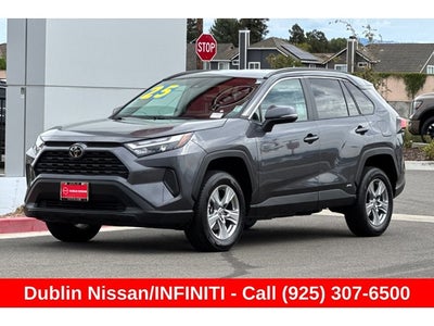 2025 Toyota RAV4 Hybrid XLE