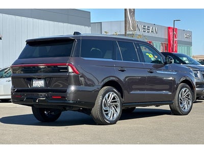 2025 Lincoln Navigator Reserve