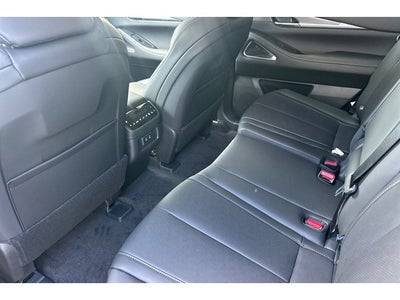 2027 INFINITI QX60 Luxe AWD