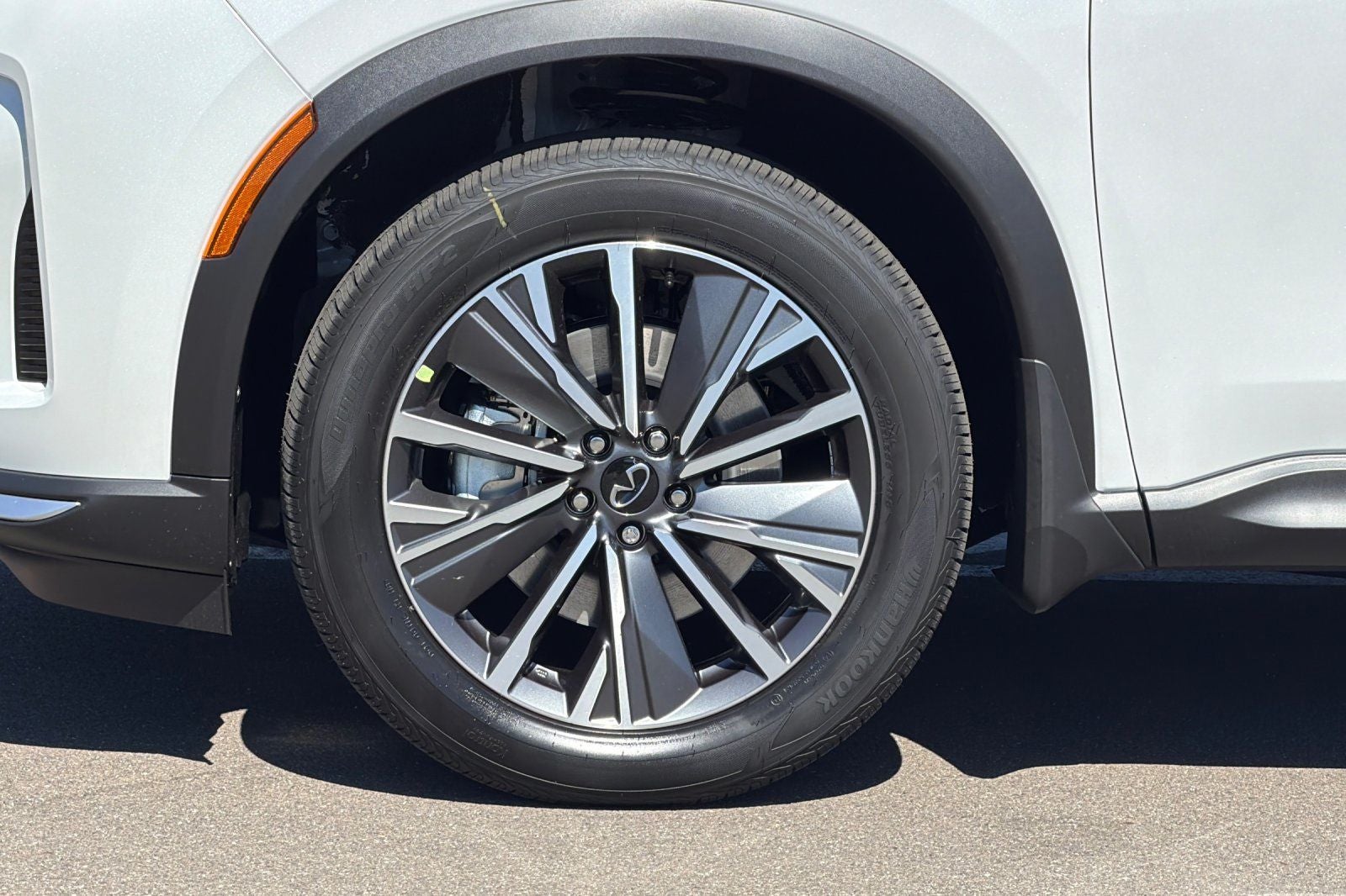 2027 INFINITI QX60 Luxe AWD