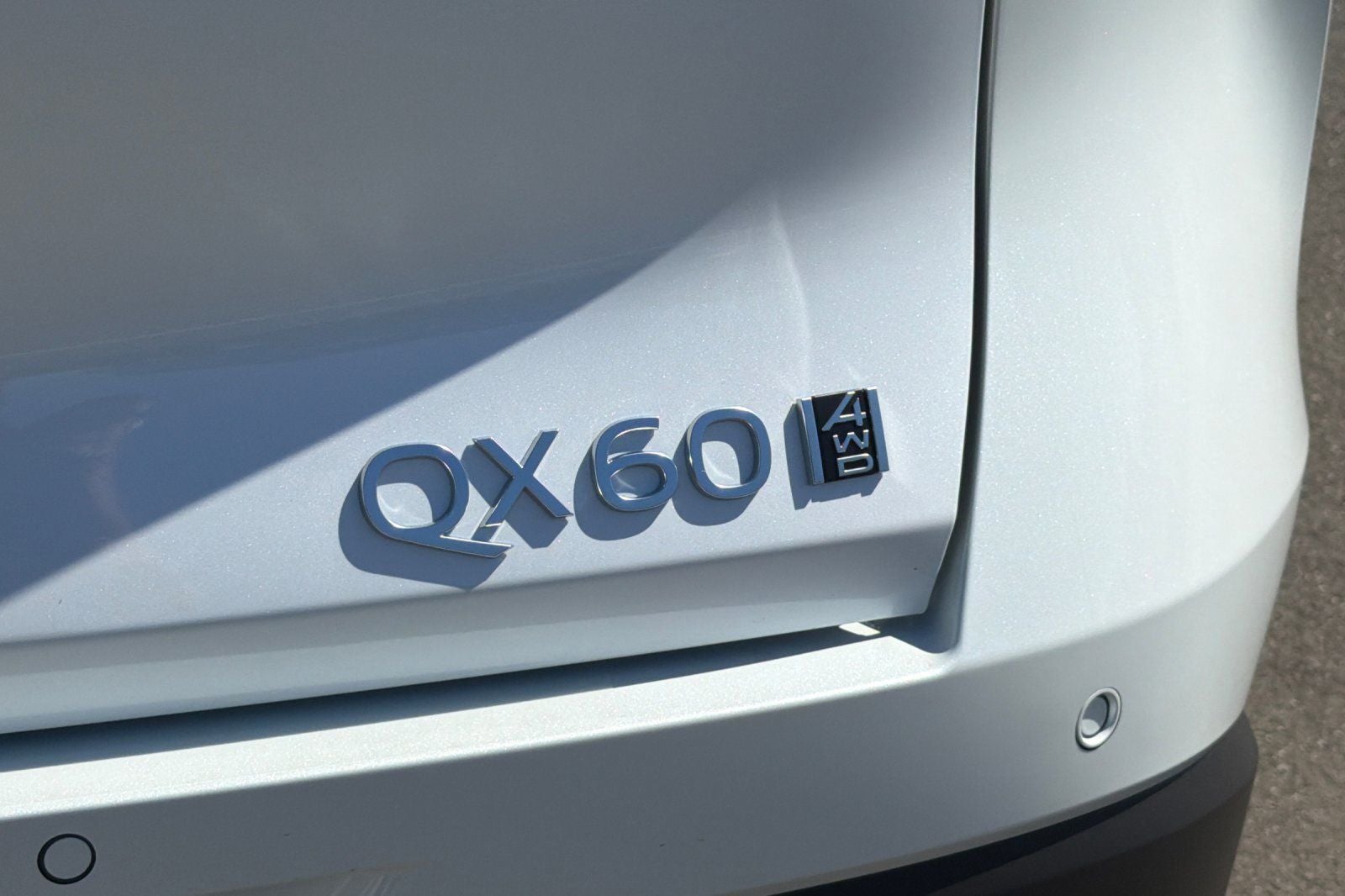 2027 INFINITI QX60 Luxe AWD