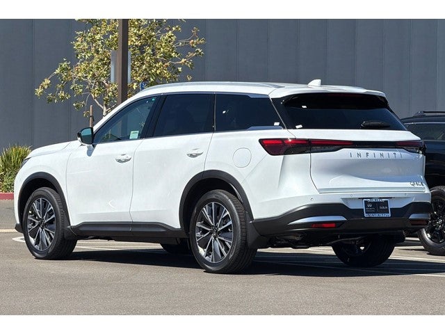 2027 INFINITI QX60 Luxe AWD