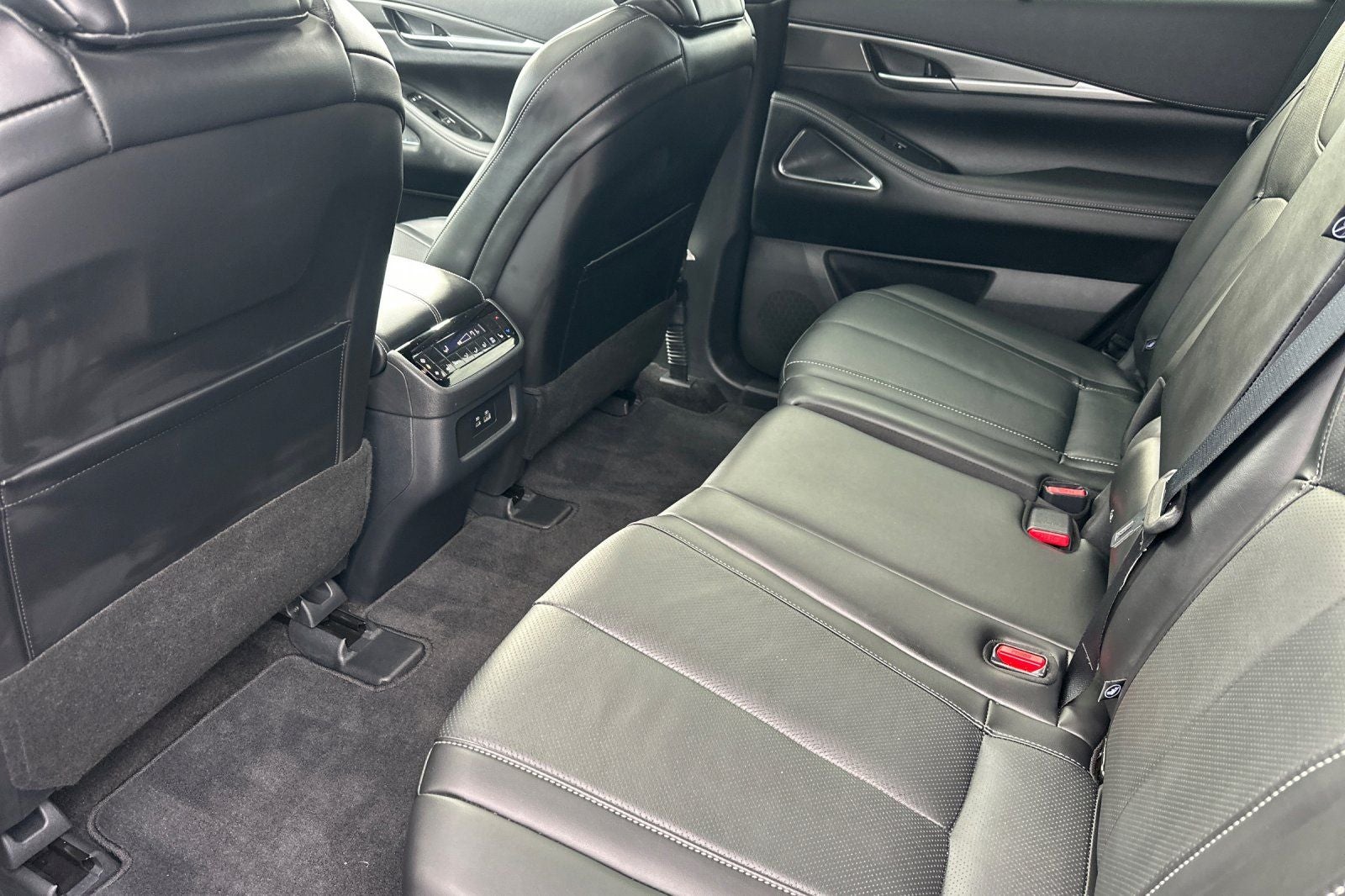 2025 INFINITI QX60 Luxe AWD