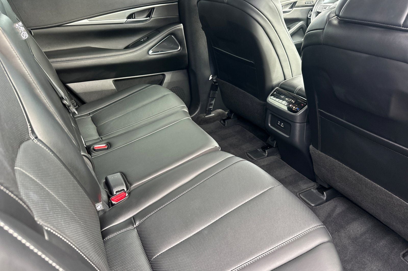 2025 INFINITI QX60 Luxe AWD