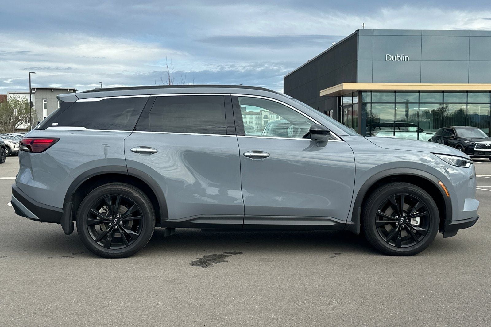 2025 INFINITI QX60 Luxe AWD