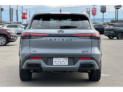2025 INFINITI QX60 Luxe AWD