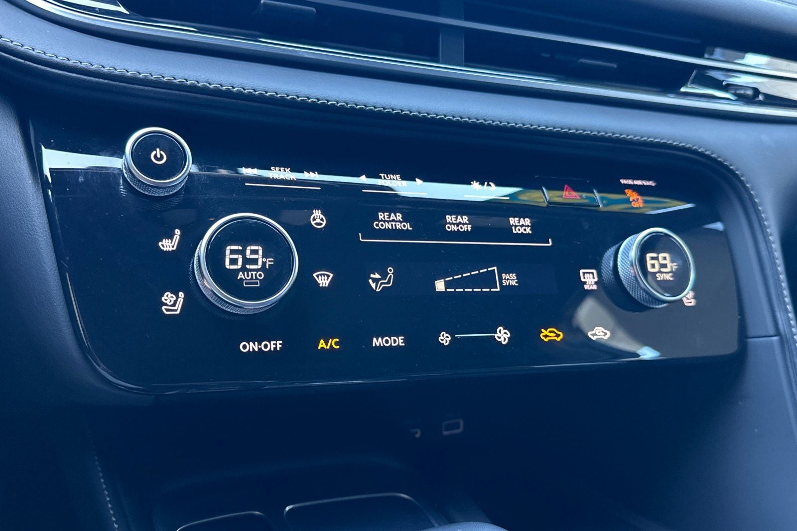 2025 INFINITI QX60 Luxe AWD