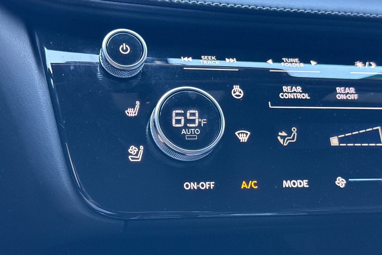 2025 INFINITI QX60 Luxe AWD