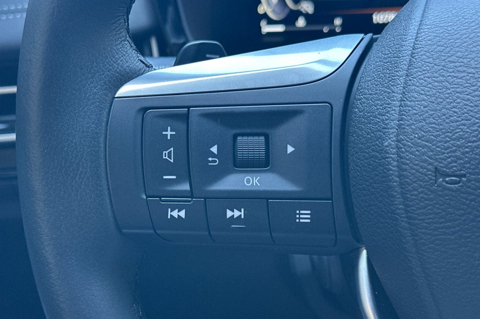 2025 INFINITI QX60 Luxe AWD